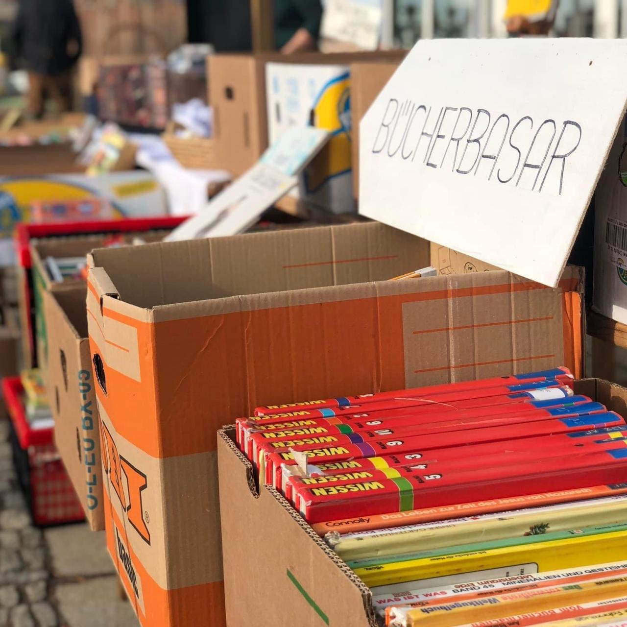 Bücherflohmarkt